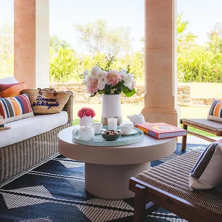 Domaine De L'astragale 5*
